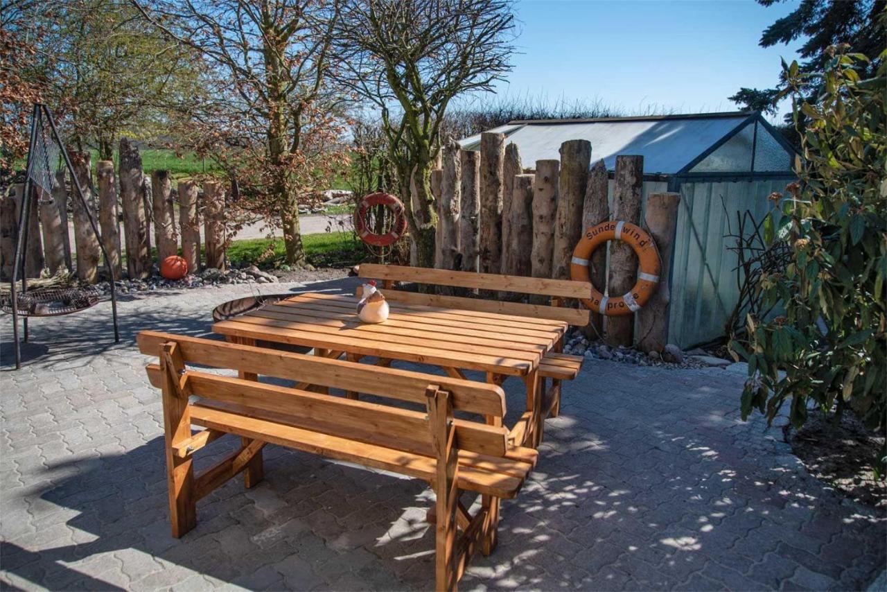 Appartement-Fuer-2-Personen-In-Schaprode-Auf-Der-Insel-Ruegen-Zi2 ภายนอก รูปภาพ